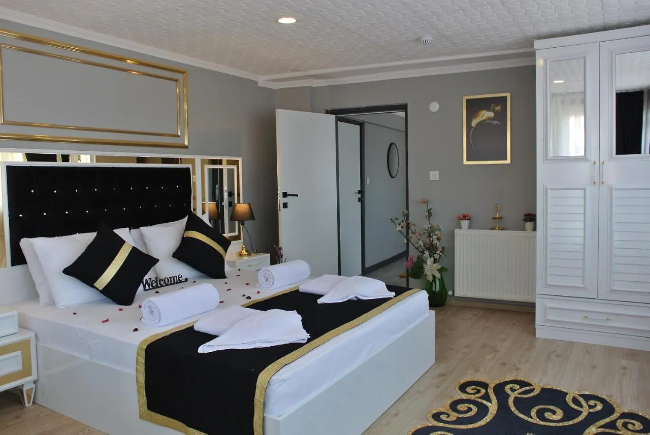 Emirhan Guesthouse & Suites Istanbul 3*,