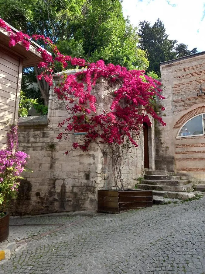 Emirhan Guesthouse & Suites Istanbul Pensiune